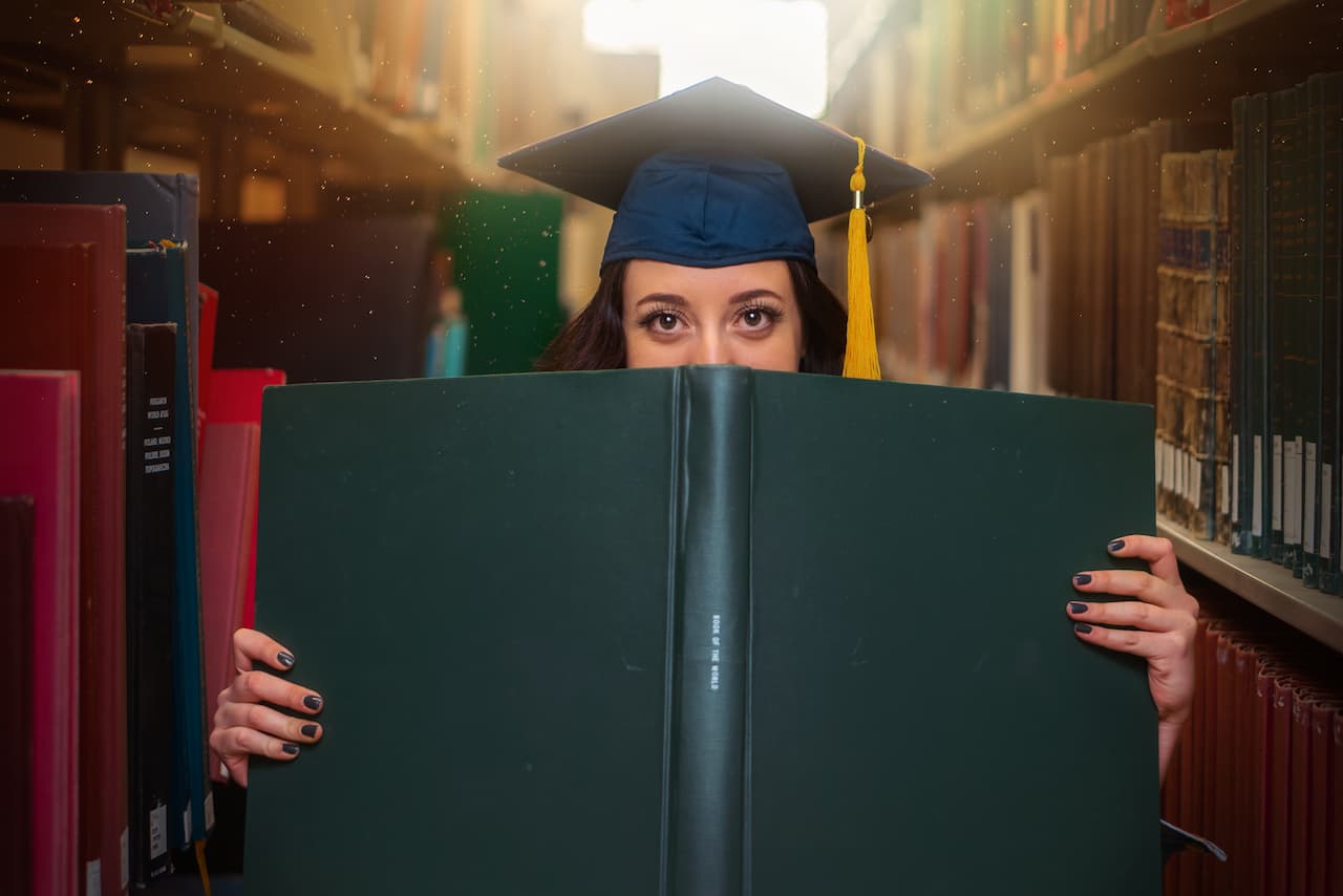 All You Want to Know About Connected Education Spaces